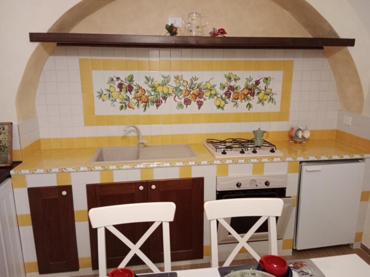 לינה וארוחת בוקר Larino Creta Rossa מראה חיצוני תמונה